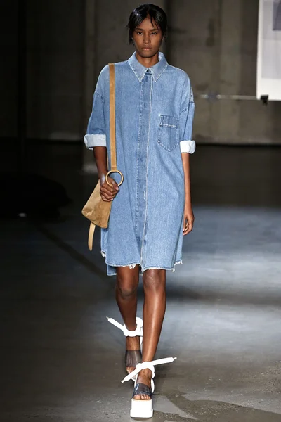 Look 9